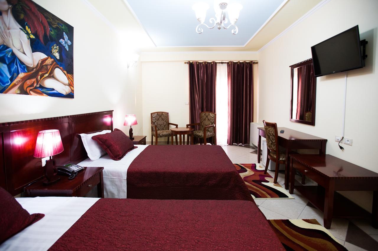 Orchidea Hotel Tirana Kültér fotó
