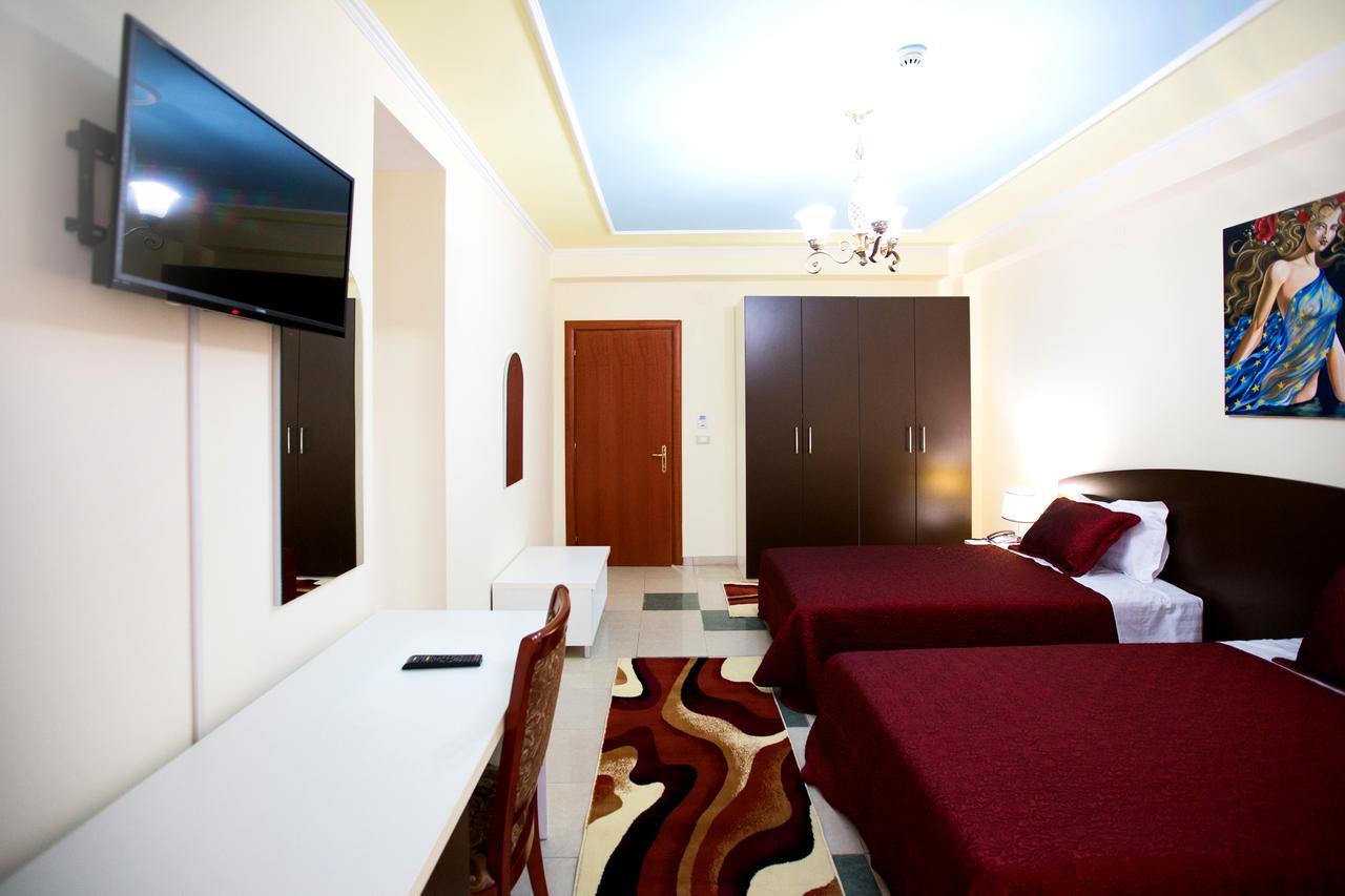 Orchidea Hotel Tirana Kültér fotó